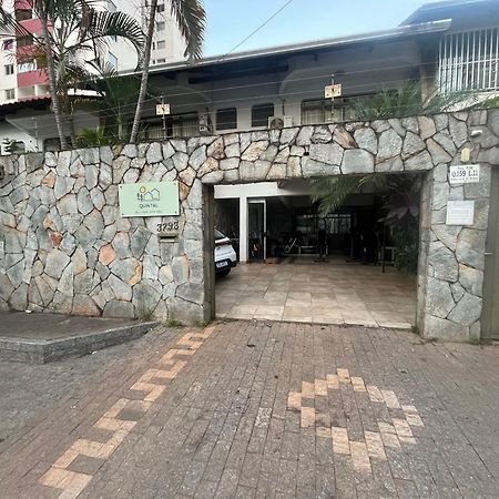 Alto do Bueno 4quartos 16 pessoas Rua do bar Mercatto! Goiânia Exterior foto