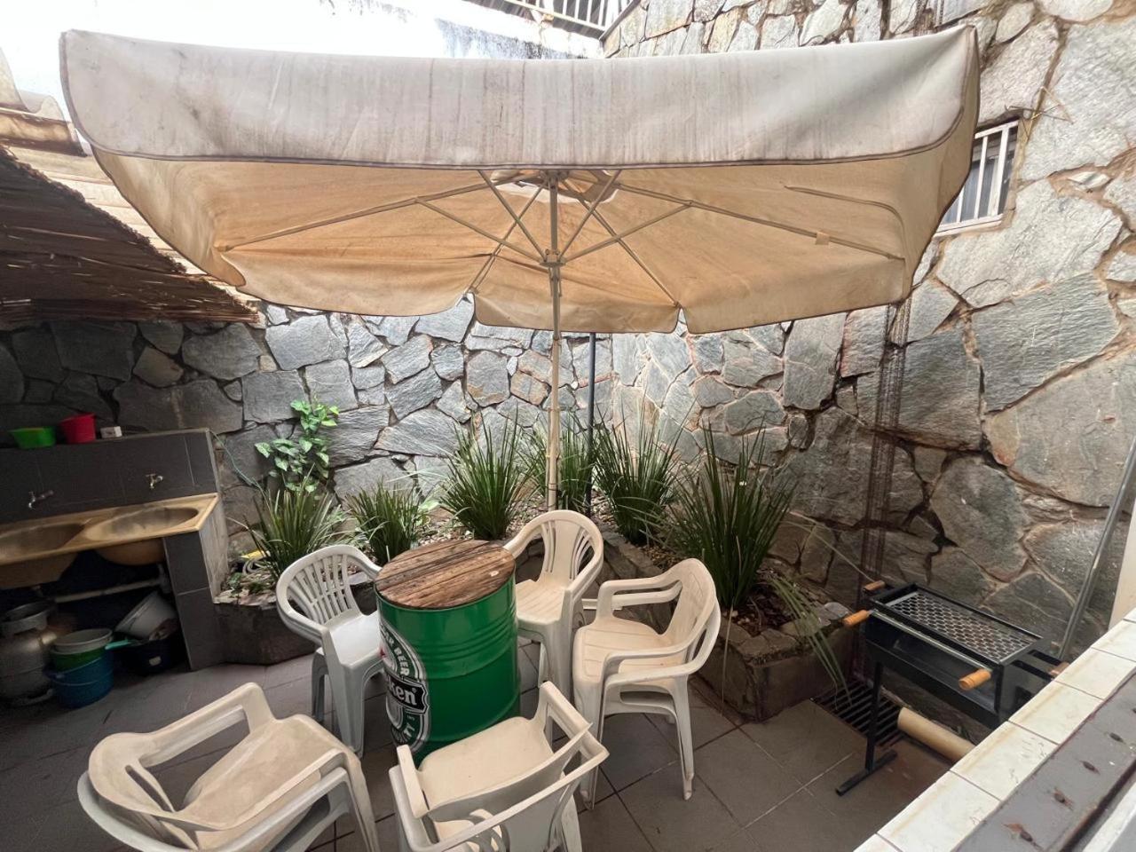 Alto do Bueno 4quartos 16 pessoas Rua do bar Mercatto! Goiânia Exterior foto