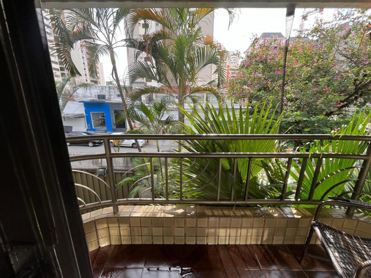 Alto do Bueno 4quartos 16 pessoas Rua do bar Mercatto! Goiânia Exterior foto