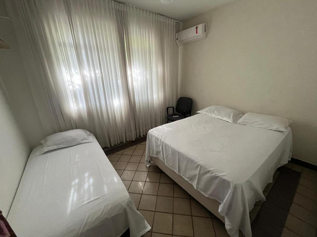 Alto do Bueno 4quartos 16 pessoas Rua do bar Mercatto! Goiânia Exterior foto