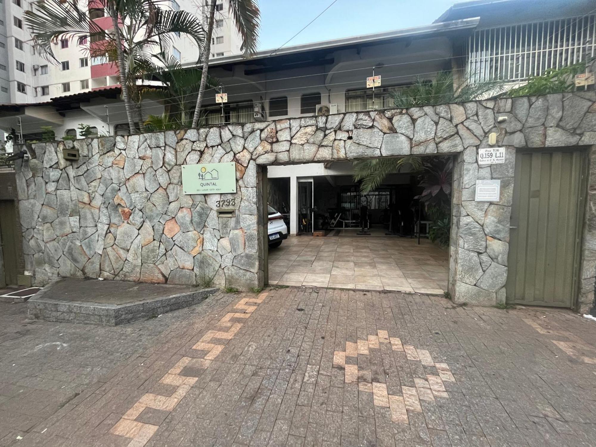 Alto do Bueno 4quartos 16 pessoas Rua do bar Mercatto! Goiânia Exterior foto